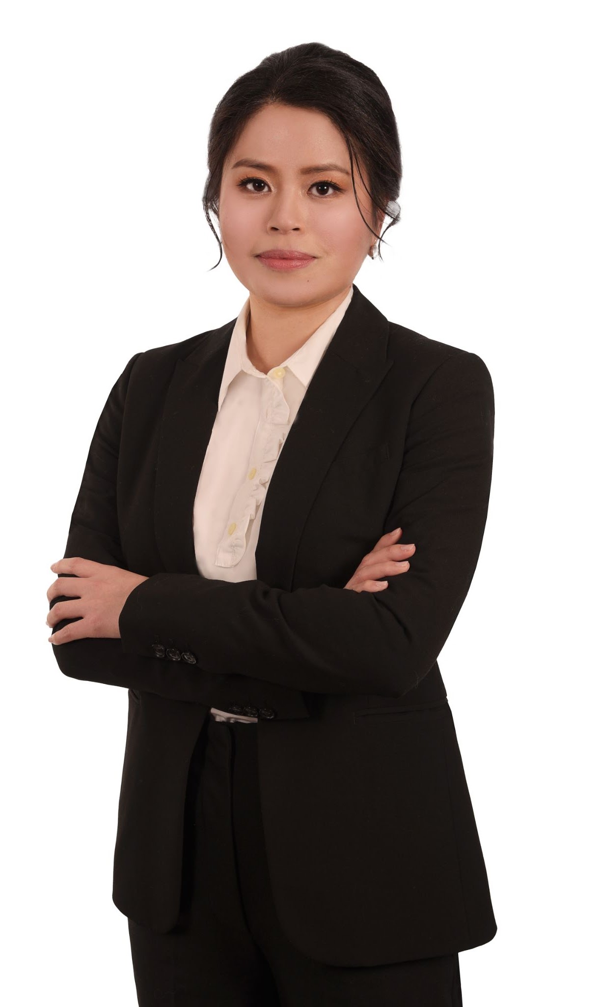 Professional headshot of Jessica Luong, family lawyer at J. Luong Law in Ontario